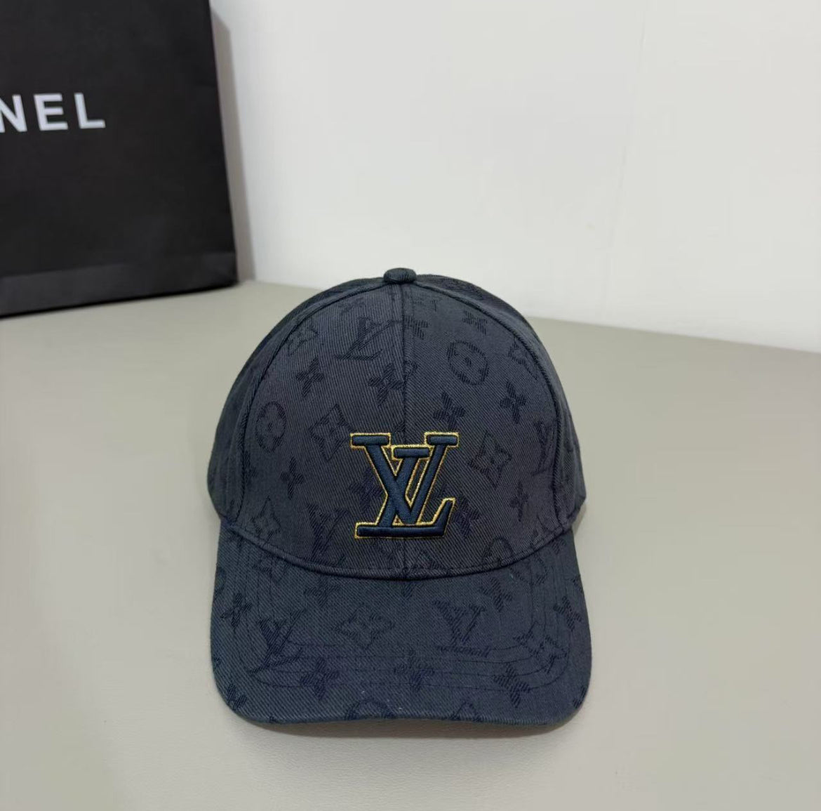 Louis Vuitton Kapa